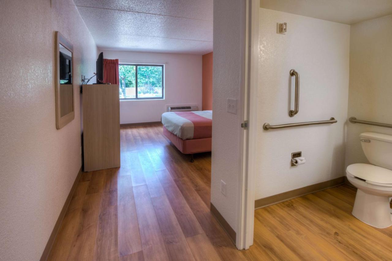 Motel 6-Branford, Ct - New Haven Eksteriør billede